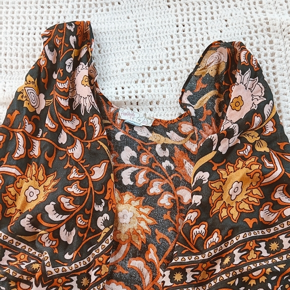 Free People Boho Western Gypsy Magic Dance Black Lava Floral Border Print Kimono - Picture 4 of 16